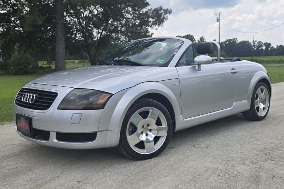 2001 Audi TT sold for $10,100