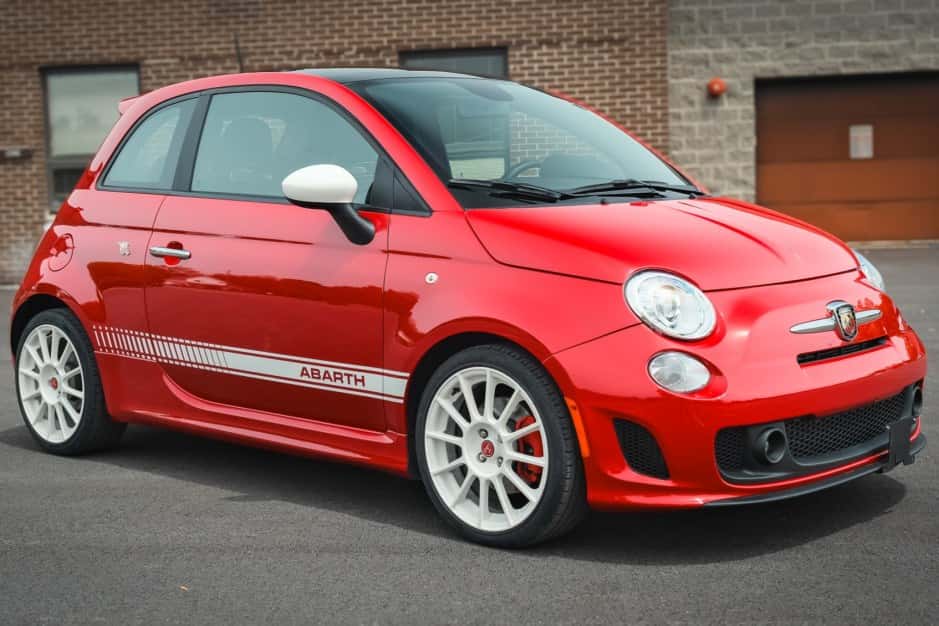 2013 Fiat 500 (2012-2019) sold for $13,000