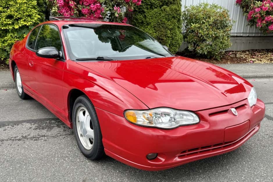 2005 Chevrolet Monte Carlo sold for $4,680