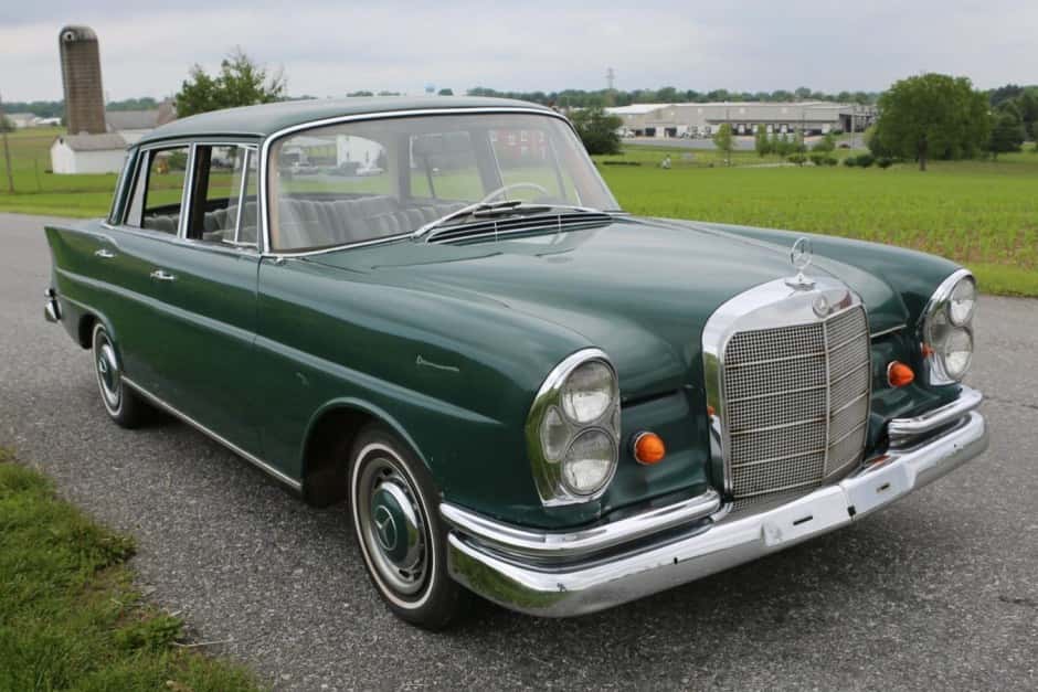 1965 Mercedes-Benz W111 Sedan sold for $3,700