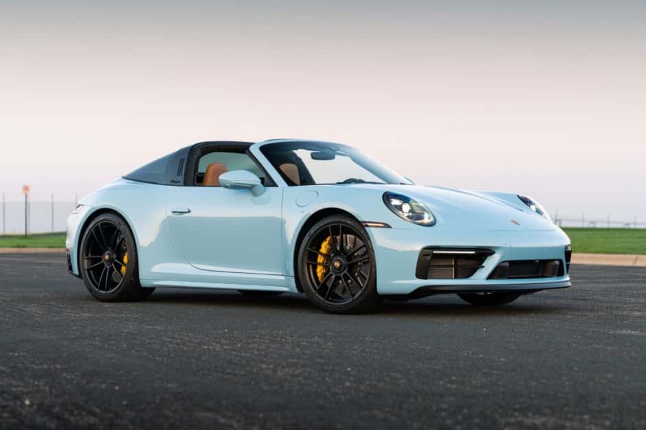 2024 Porsche 992 911 (Non-Turbo/GT2/GT3) sold for $250,000