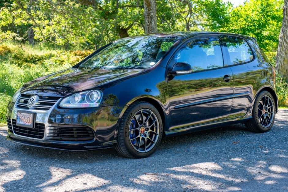 2006 Volkswagen R32 sold for $15,532