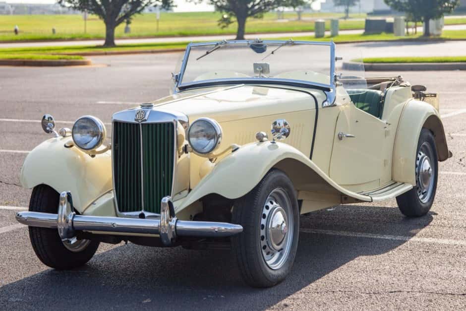 1953 MG TD sold for $13,250