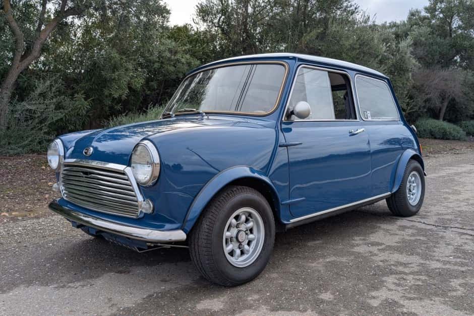 1967 Mini Mk I-III Cooper sold for $33,500