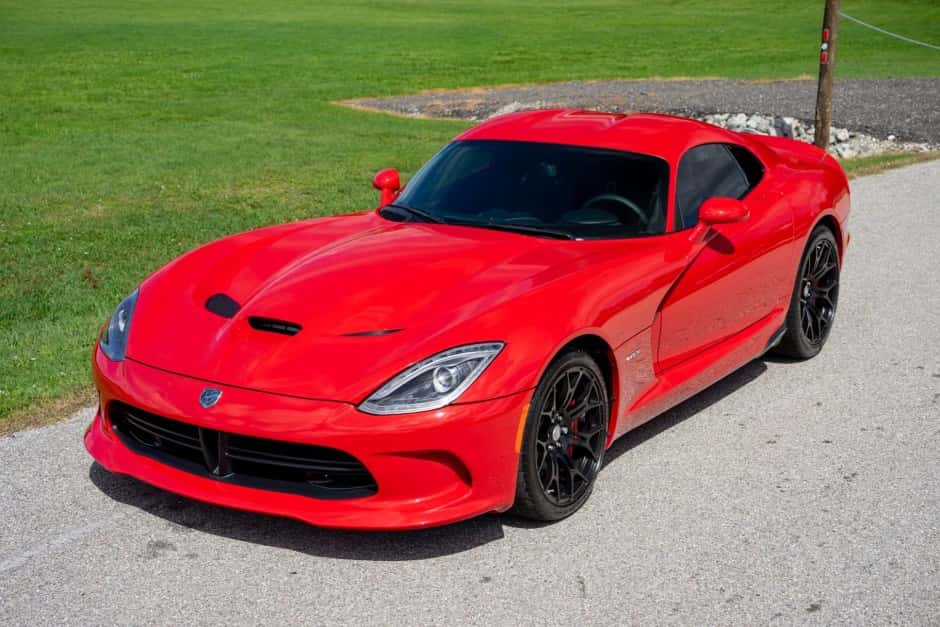 2013 Dodge Viper (2013-2017) sold for $137,000