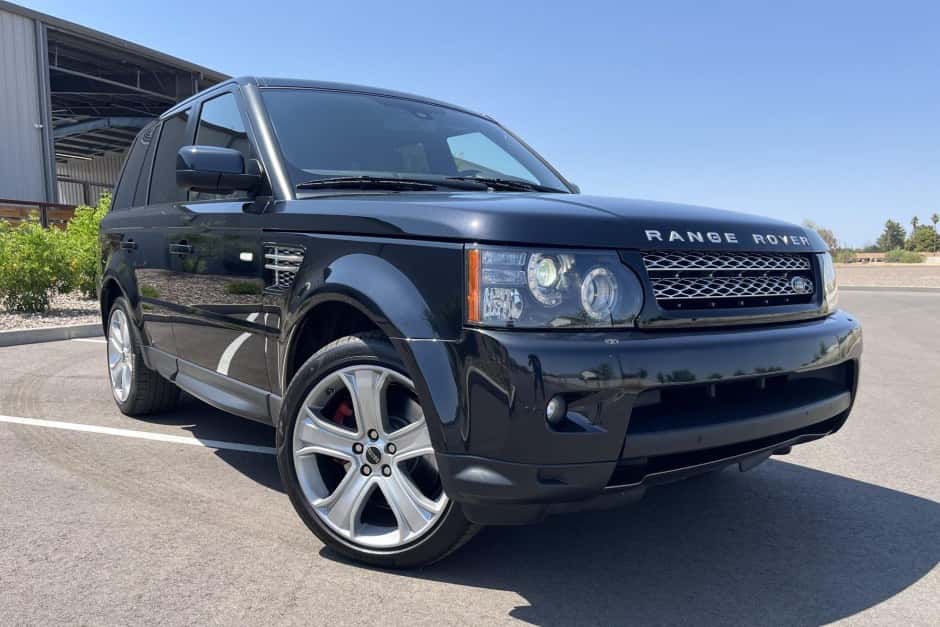 2012 Land Rover Range Rover Sport L320 sold for $19,000