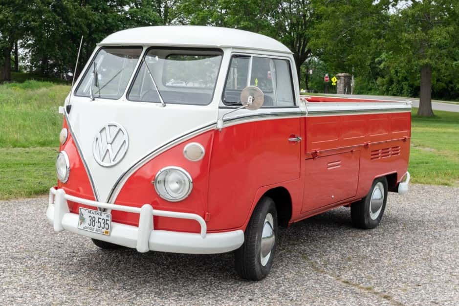 1967 Volkswagen Split-Window Pickup sold for $17,750