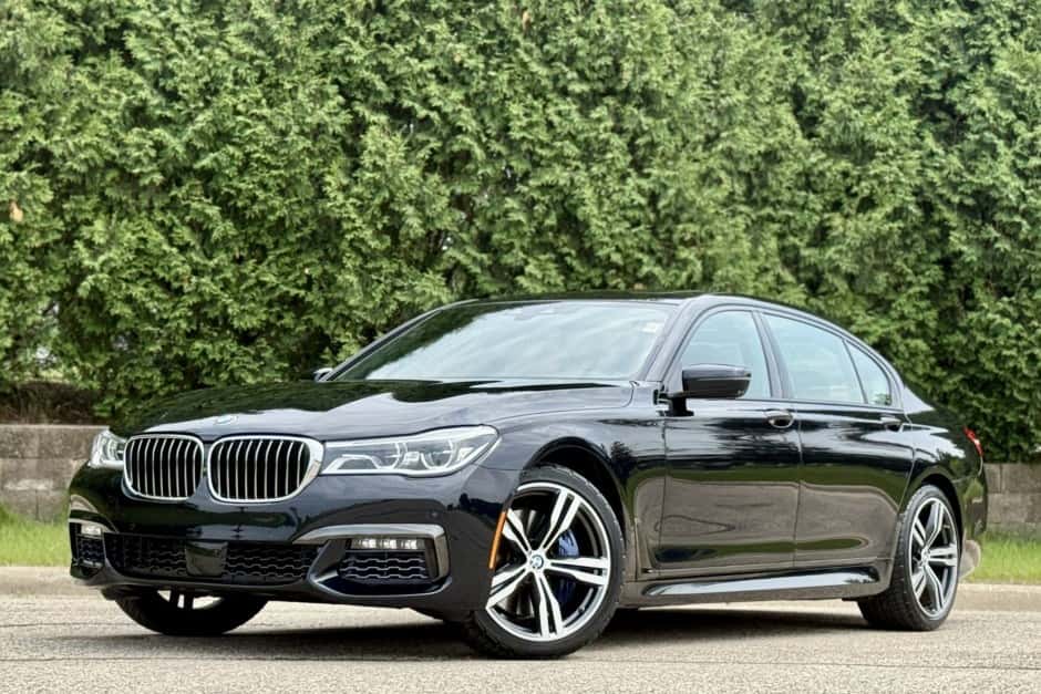 2018 BMW G11/G12 7-Series sold for $32,500