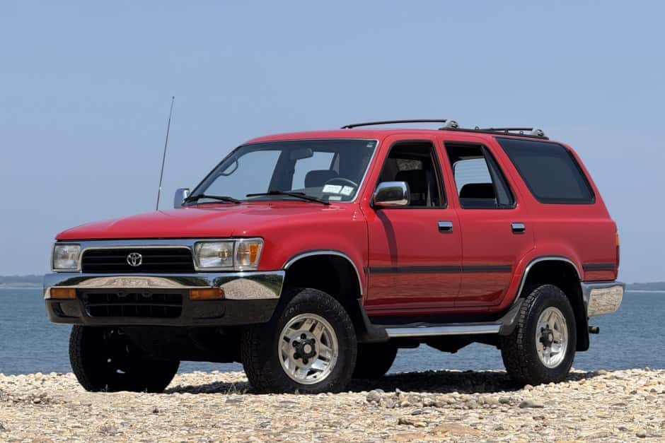 1994 Toyota 4Runner (N120) sold for $10,257