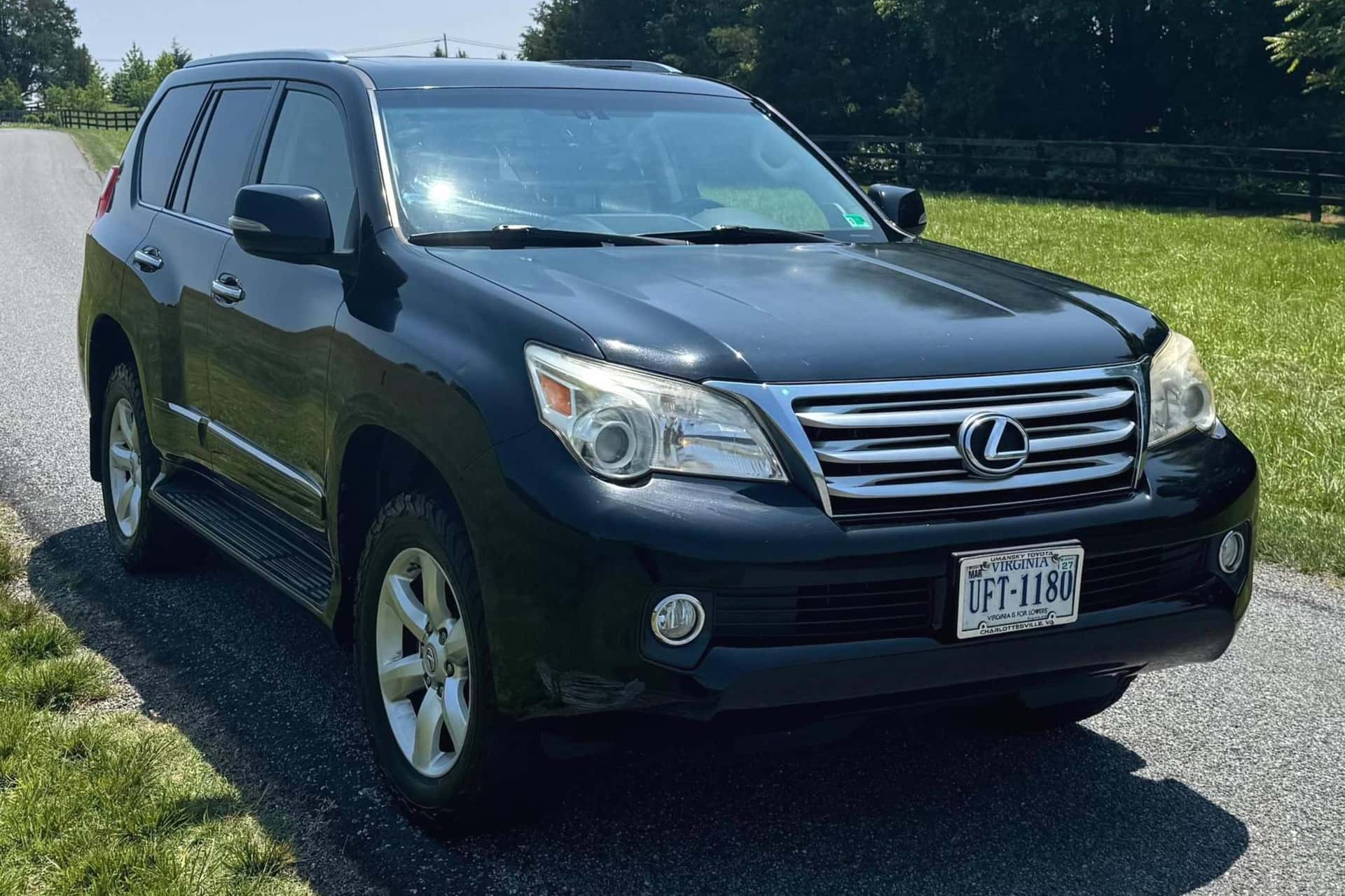 2013 Lexus GX sold for $15,800