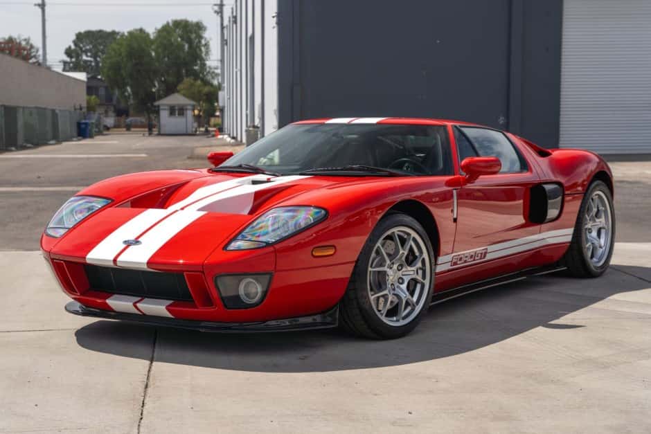 2005 Ford GT 1st Generation sold for $401,000