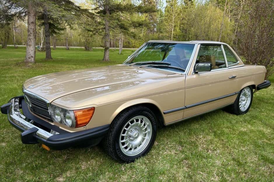 1981 Mercedes-Benz R107 SL sold for $11,500