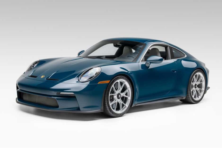2022 Porsche 992 GT3 sold for $340,000