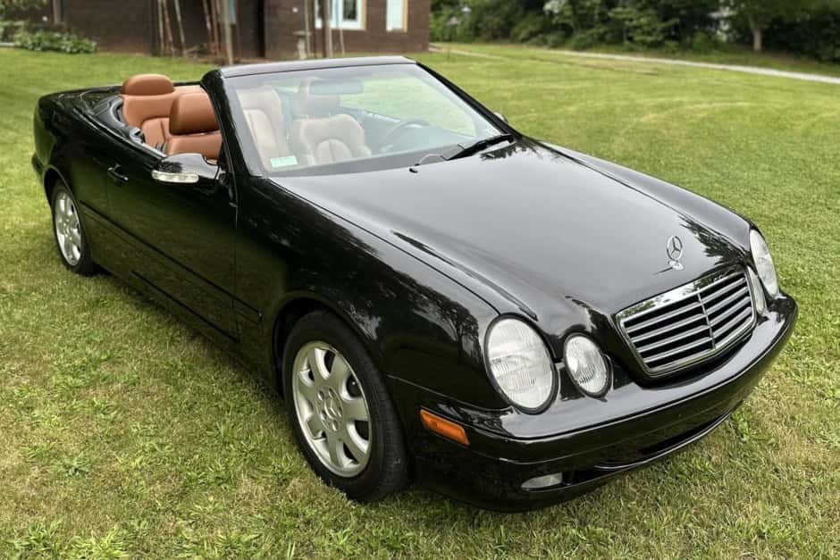 2001 Mercedes-Benz CLK-Class sold for $13,000