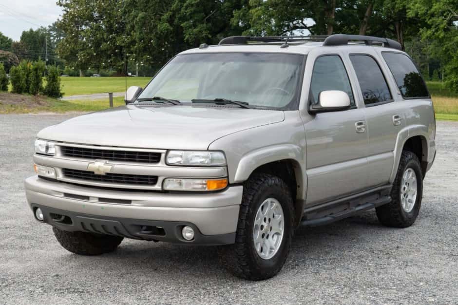 2005 Chevrolet Tahoe GMT800 sold for $13,750