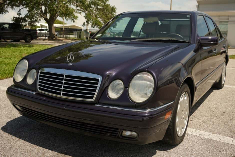 1996 Mercedes-Benz W210 E-Class sold for $8,250