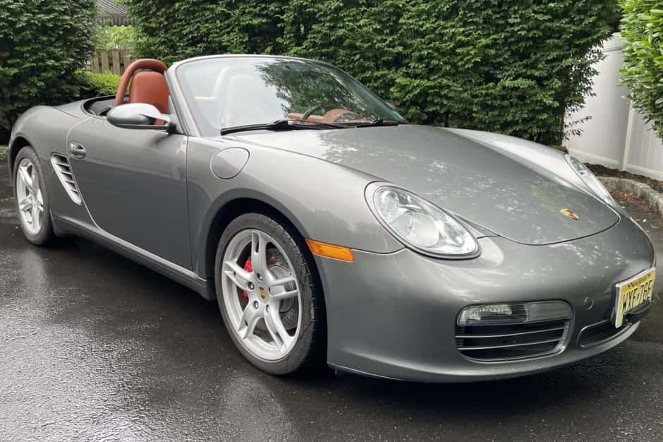 2008 Porsche 987 Boxster sold for $28,000