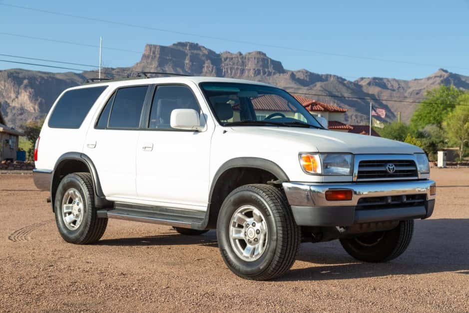 1997 Toyota 4Runner (N180) sold for $9,600
