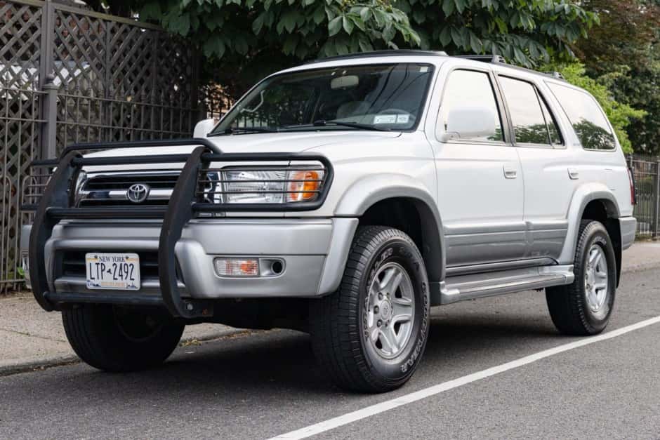 1999 Toyota 4Runner (N180) sold for $11,381