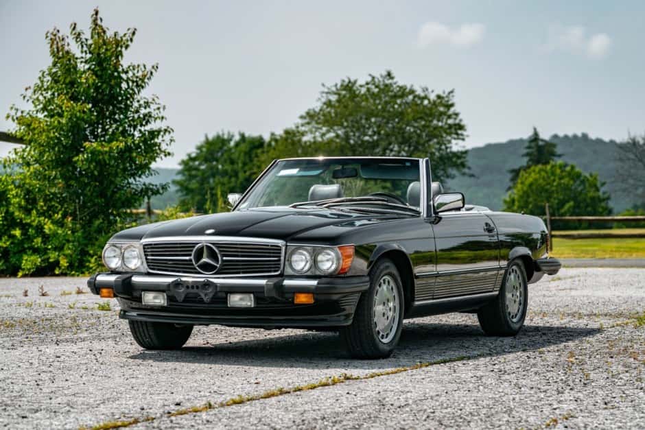 1987 Mercedes-Benz R107 SL sold for $27,000