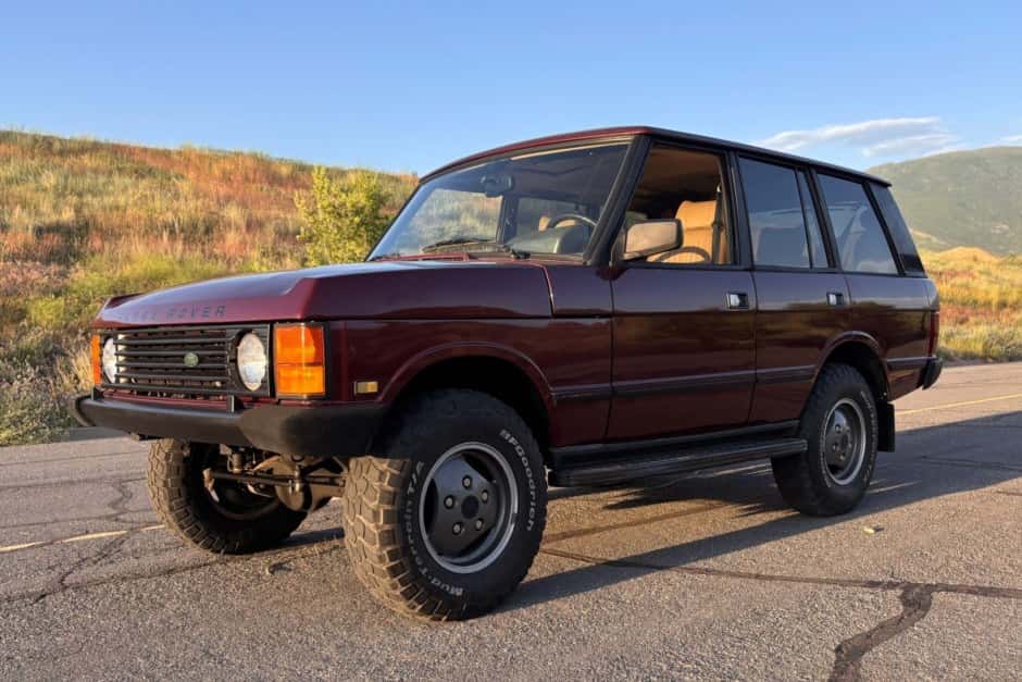 1994 Land Rover Range Rover Classic sold for $13,550