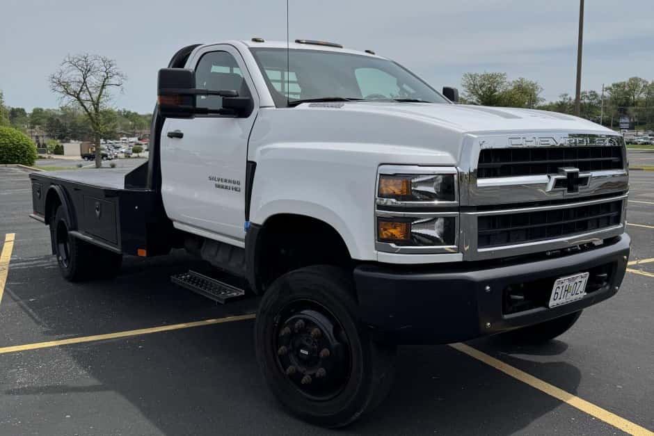 2019 Chevrolet Silverado T1XX (2019+) sold for $42,000