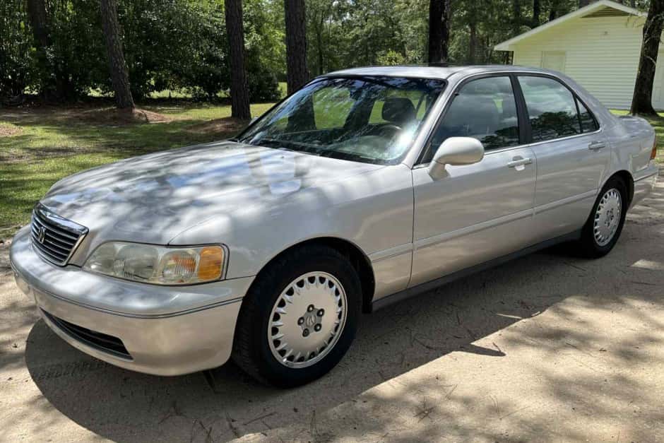 1997 Acura  sold for $4,200