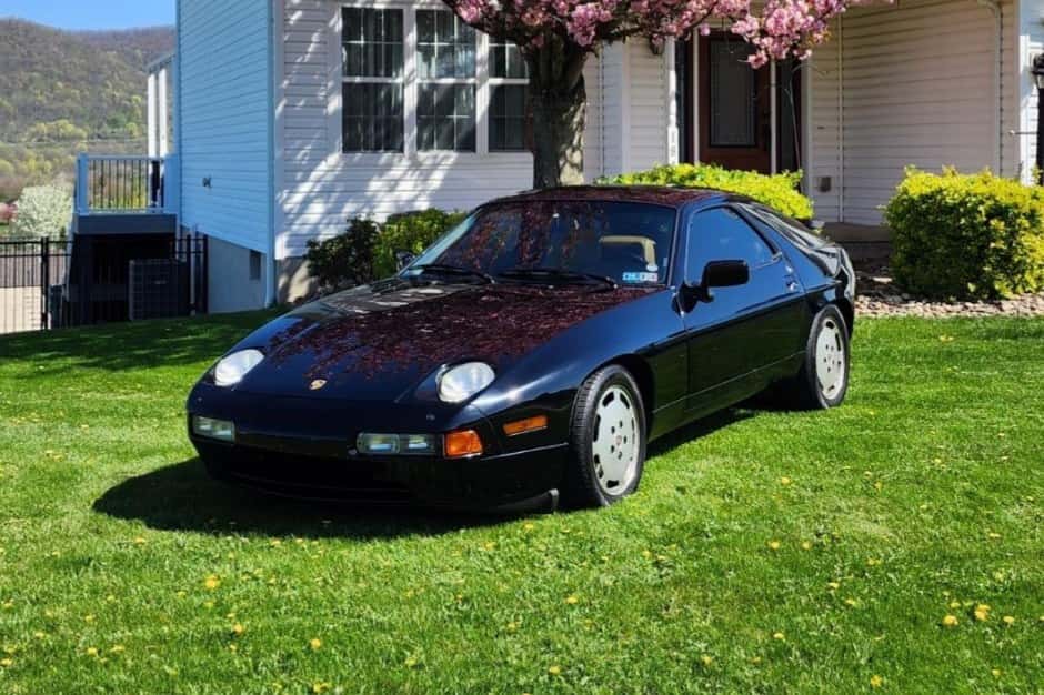 1987 Porsche 928 sold for $26,500