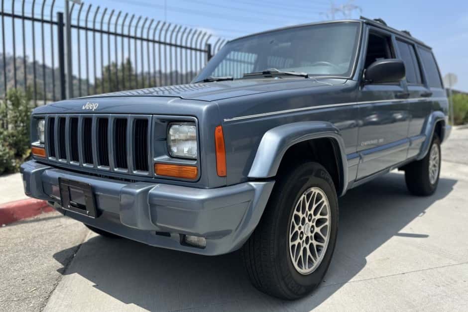 1998 Jeep XJ Cherokee sold for $12,000