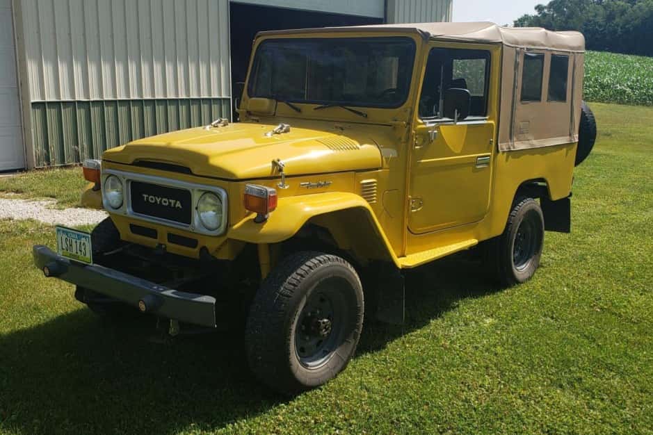 1980 Toyota Land Cruiser FJ43 sold for $16,250