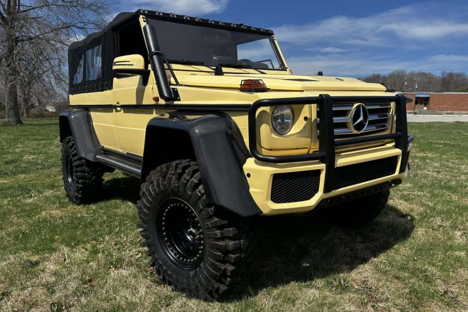 1985 Mercedes-Benz W461 G-Class sold for $60,000