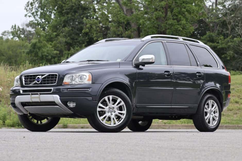 2013 Volvo XC90 sold for $13,000