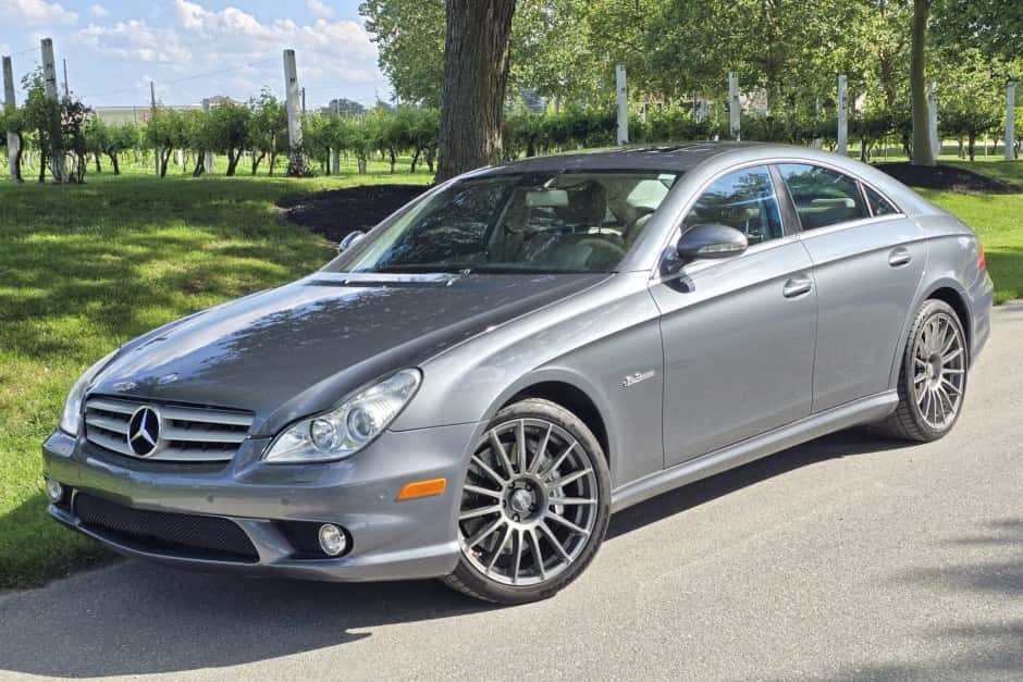 2008 Mercedes-Benz CLS-Class sold for $8,400