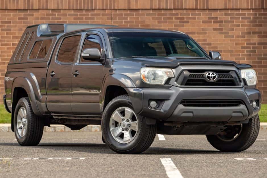 2014 Toyota Tacoma (N2X0 2005-2015) sold for $28,500
