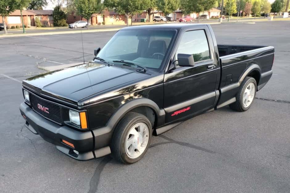 1991 GMC Syclone sold for $25,380