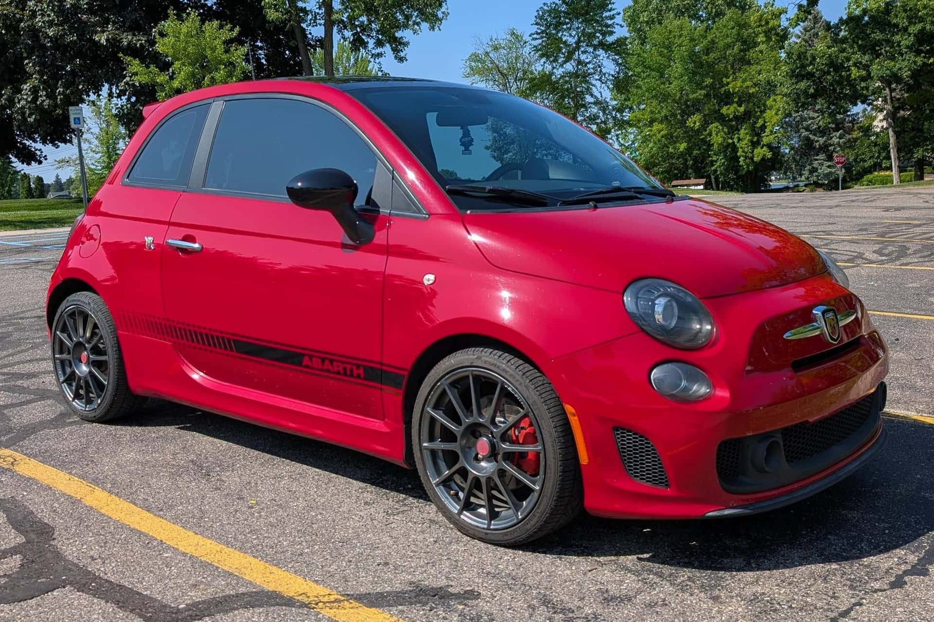 2015 Fiat 500 Abarth sold for $3,750