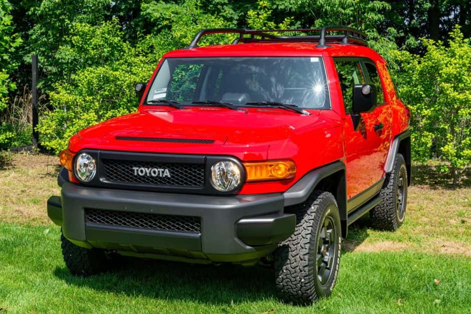 2012 Toyota FJ Cruiser sold for $112,012