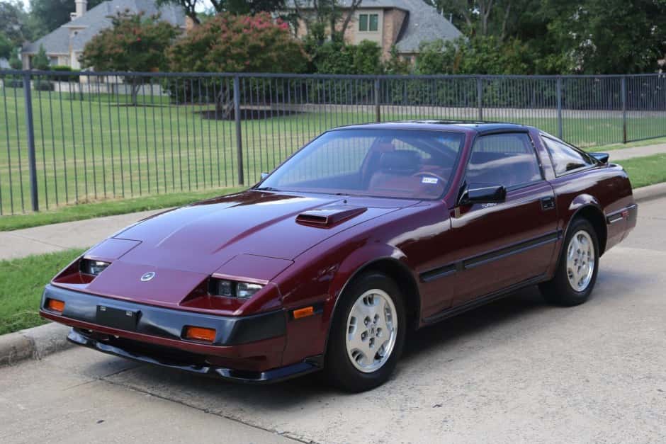 1985 Nissan Z31 300ZX sold for $8,100