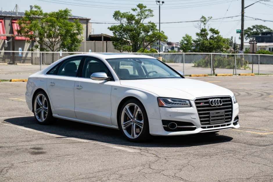 2015 Audi S8 sold for $15,750