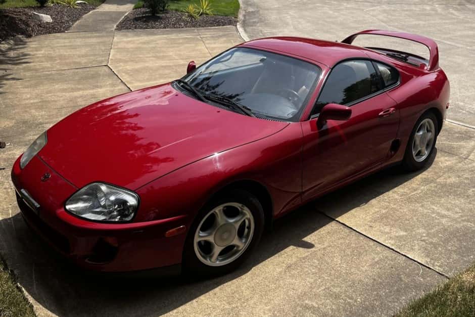 1995 Toyota Supra A80 (1993-2002) sold for $65,500