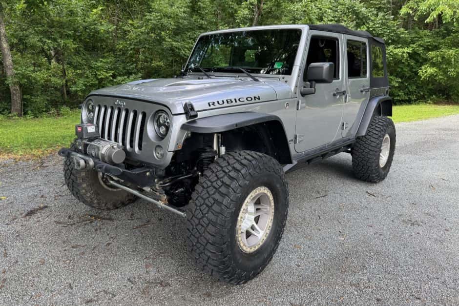 2015 Jeep Wrangler JK (2007-2018) sold for $25,500