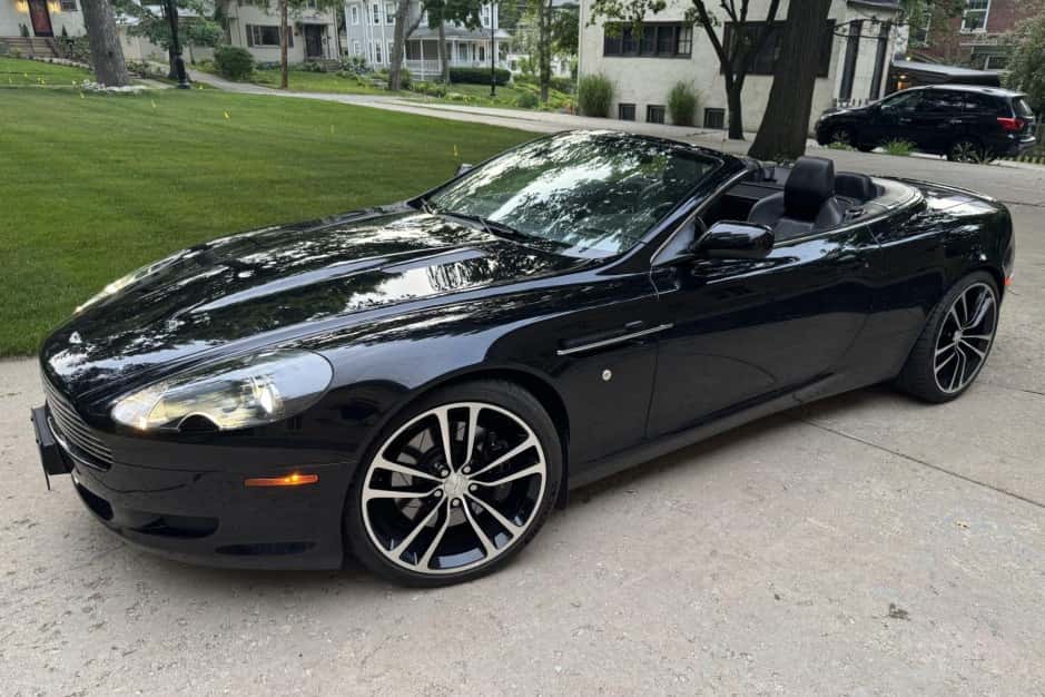 2008 Aston Martin DB9 sold for $40,500