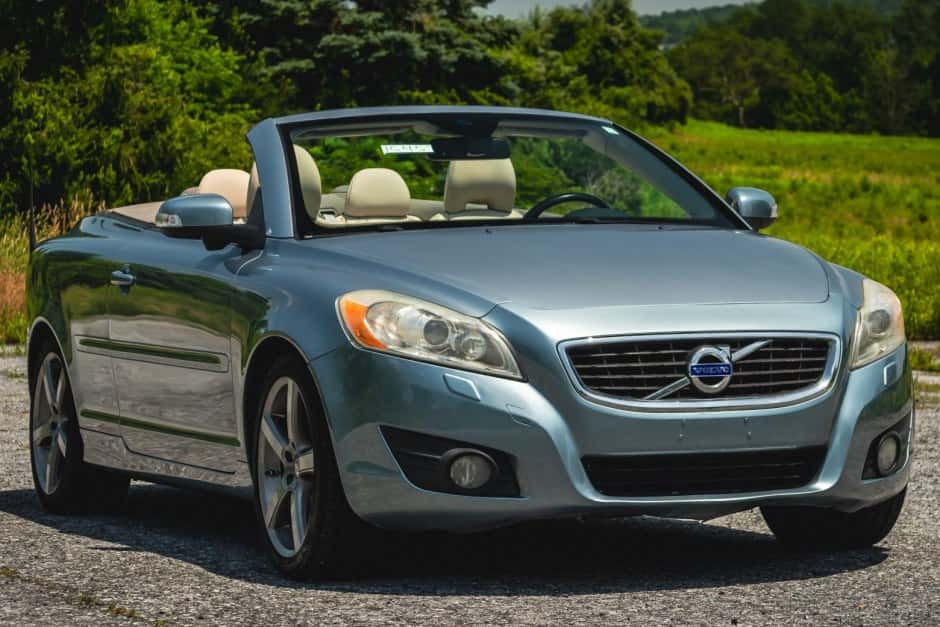 2012 Volvo C70 sold for $12,500