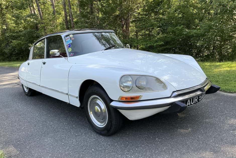 1973 Citroen DS sold for $46,000