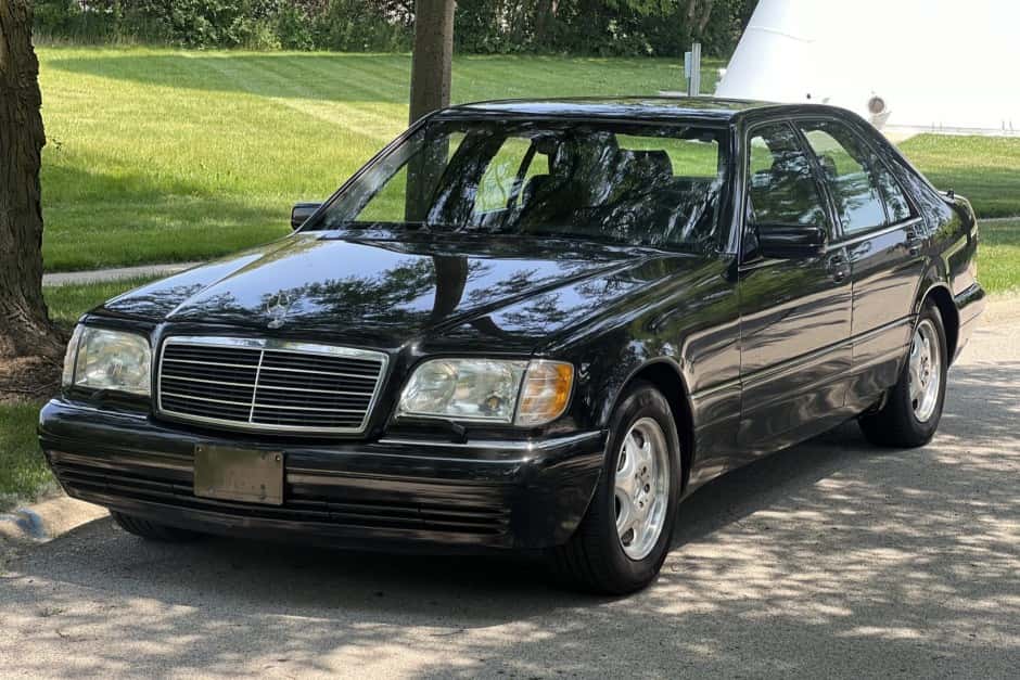 1999 Mercedes-Benz W140 S-Class sold for $9,000