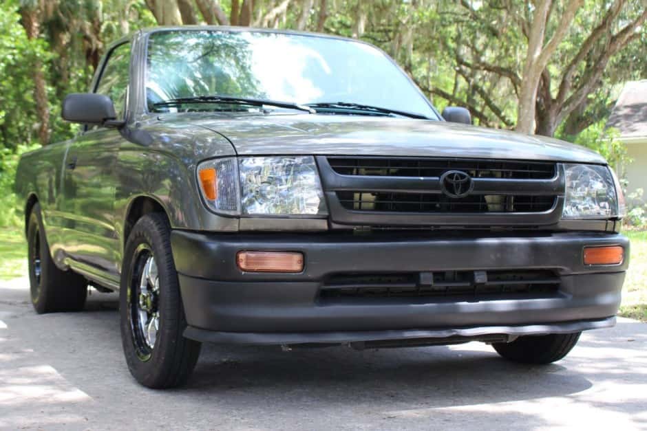 1997 Toyota Tacoma (N1X0 1995-2005) sold for $9,800