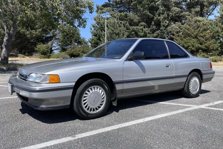 1988 Acura Legend sold for $8,950