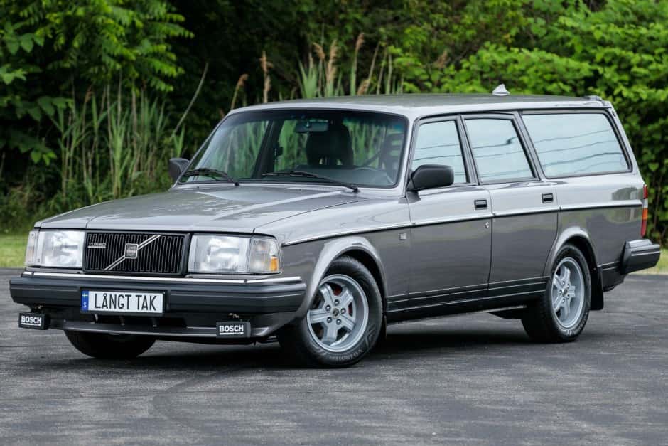 1990 Volvo 240 sold for $19,000