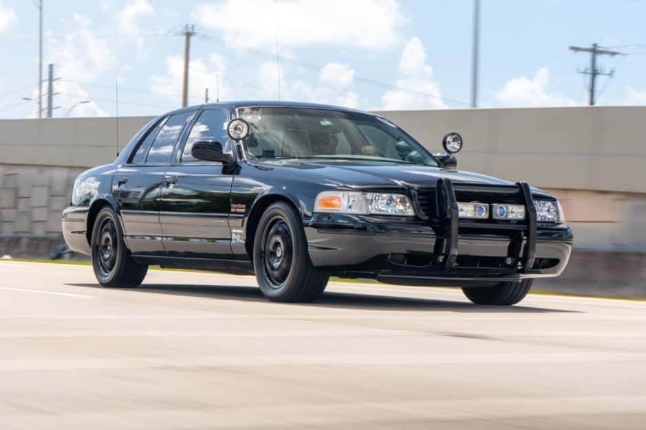 1998 Ford Crown Victoria sold for $19,000