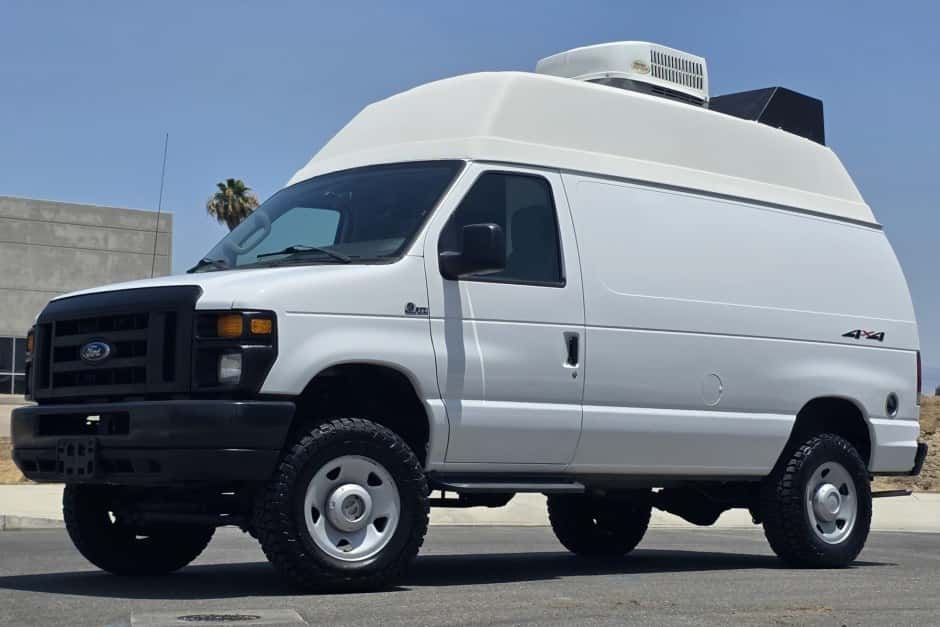 2009 Ford Econoline Van sold for $32,000
